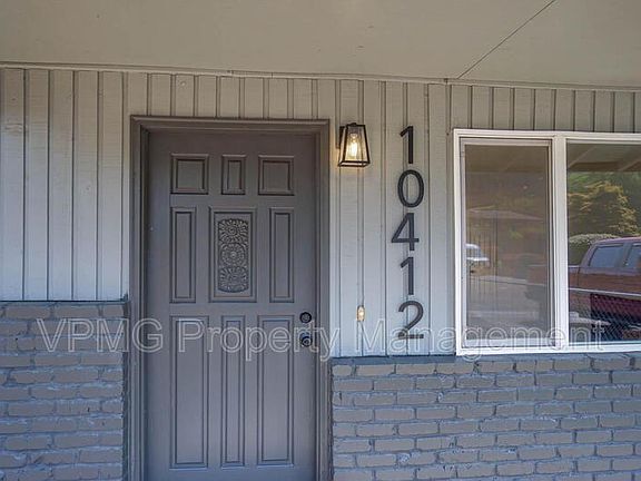 3rd image of 10412 NE 71st St Unit B