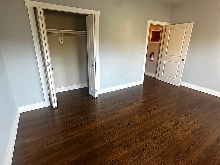 700 New St #102 — Photo 14