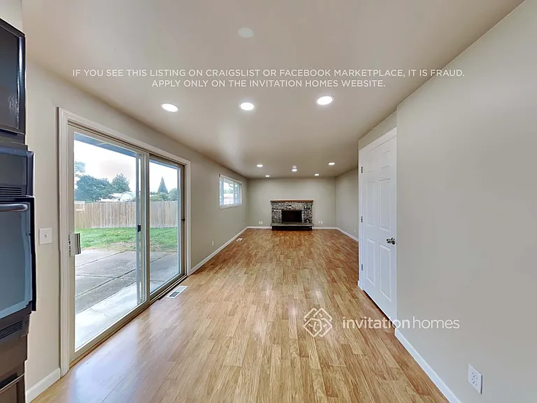 23227 110th Pl SE — Photo 8