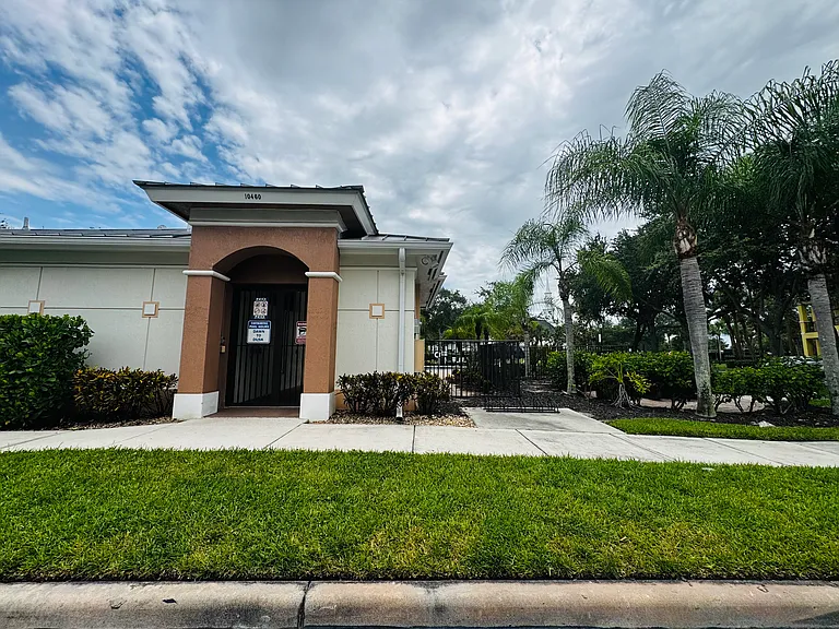 10320 SW Stephanie Way #7-208 — Photo 42
