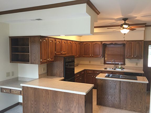 2nd image of 3368 Patricia Ellen Dr