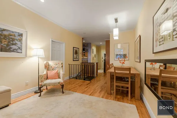 Sold by Bond New York | media 16