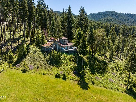 4th image of 78189 High Prairie Rd