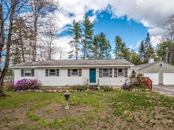 4 Ballard Street, Fryeburg, ME 04037