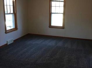 208 S 38th St, Lincoln, NE 68510