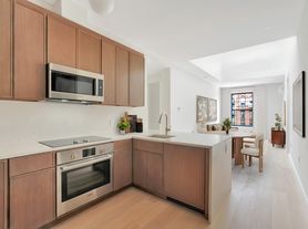 149 2nd Ave