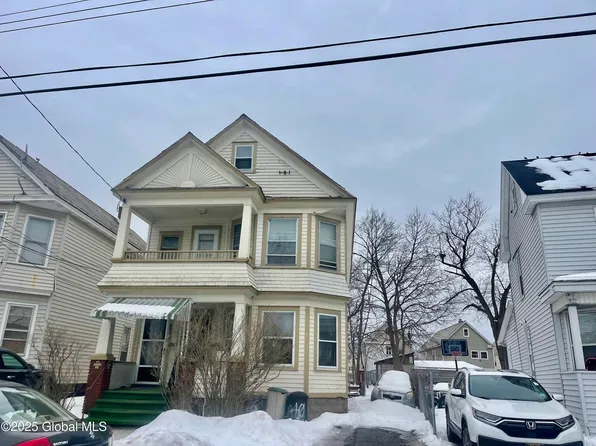 838 Holland Rd, Schenectady, NY 12303