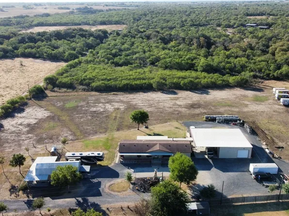 719 Longhorn Trl, Seguin, TX 78155