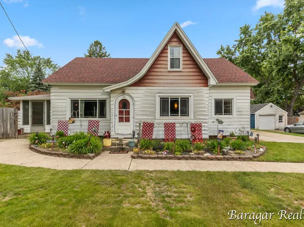 101 Lemyra St SE, Wyoming, MI 49548