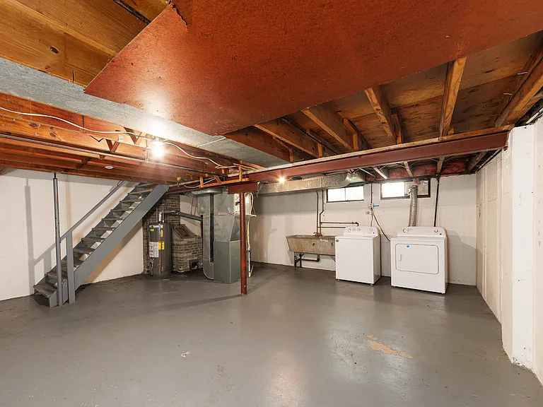 Amber Square Townhomes — Photo 13