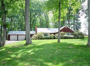 12 Washington Ridge Rd, East Granby, CT 06026