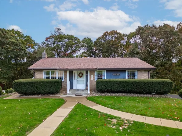 145 Autumn Dr, Butler, PA 16001