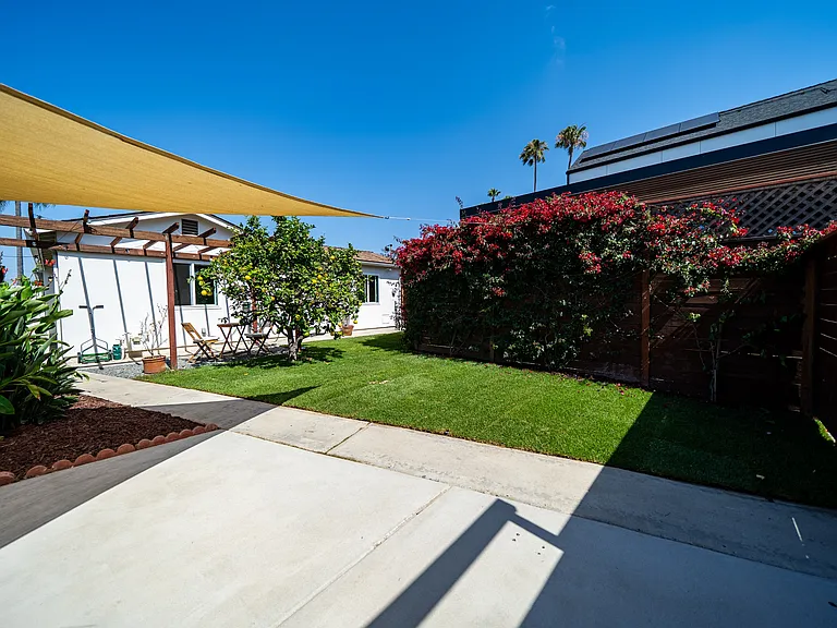 3330 Nile St — Photo 17