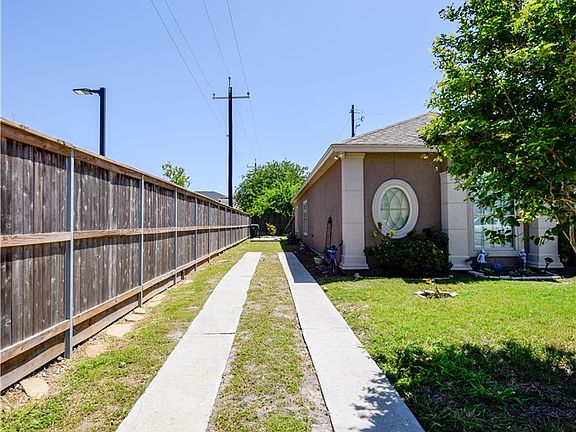 4th image of 4002 Rayado Creek Dr