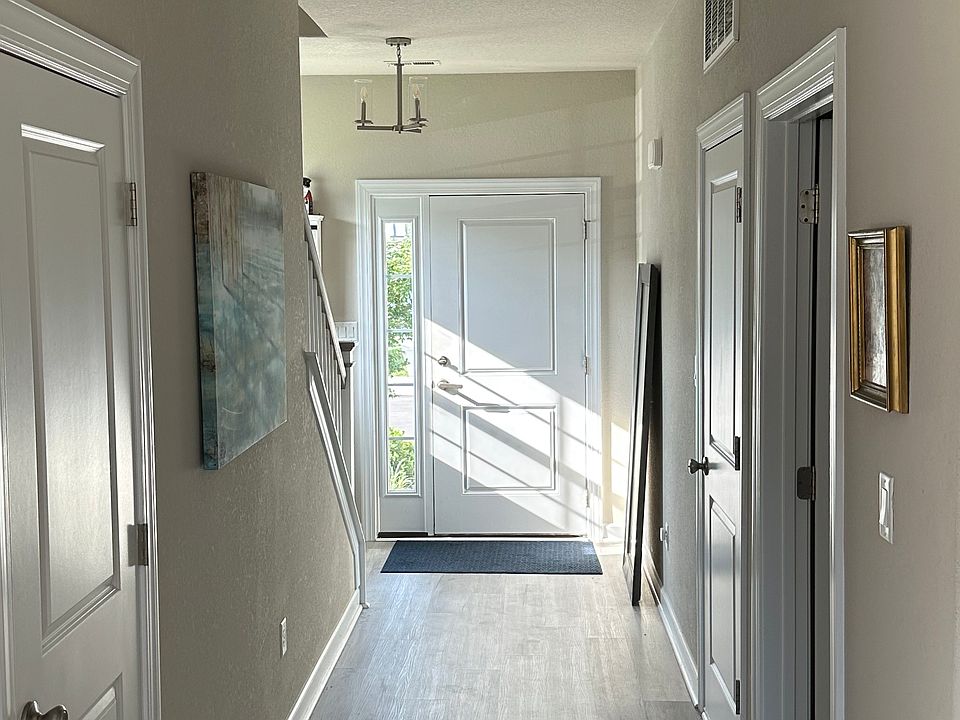 1st image of 109 Bicameral Ln