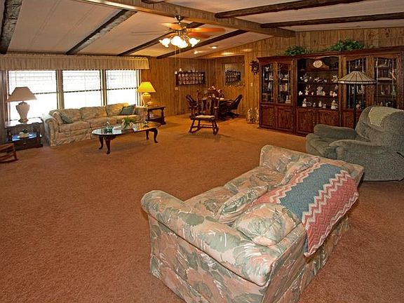 3rd image of 23 Magnolia Ln