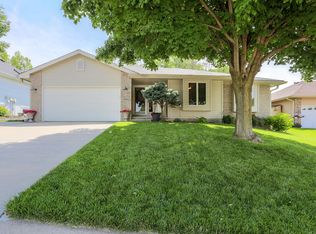 209 Tower Ridge Ct, Council Bluffs, IA 51503