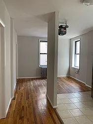 210 Thompson Street, #4DS