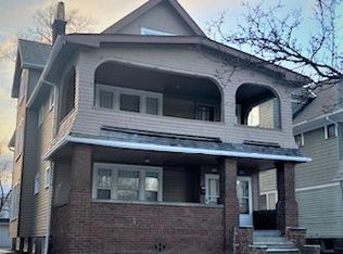 1698 Coventry Rd, Cleveland, OH 44106