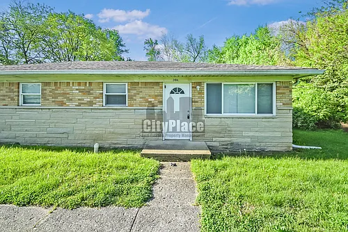 2404 N Lesley Ave Photo 1