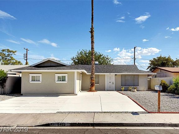 3rd image of 4432 Isabella Ave