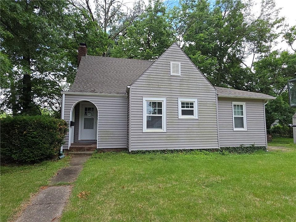 1st image of 1101 SW Billard Ave