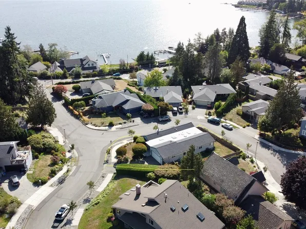 3001 Hayward Drive, Bellingham, WA 98226