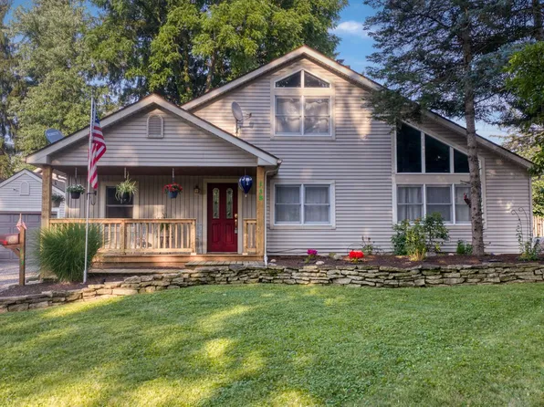 113 29th St NW, Barberton, OH 44203