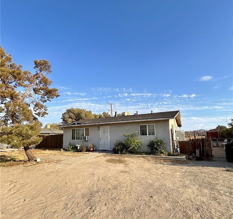 1st image of 25541 Jade Rd