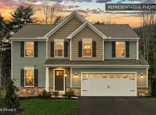 19 Circle View Dr, Elysburg, PA 17824