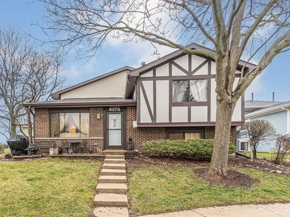 6273 Gold Cir #6273, Hanover Park, IL 60133