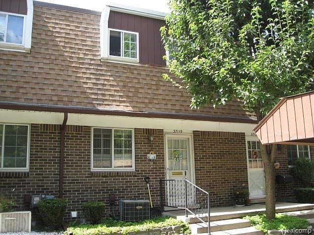 1st image of 37119 E Aragona Dr