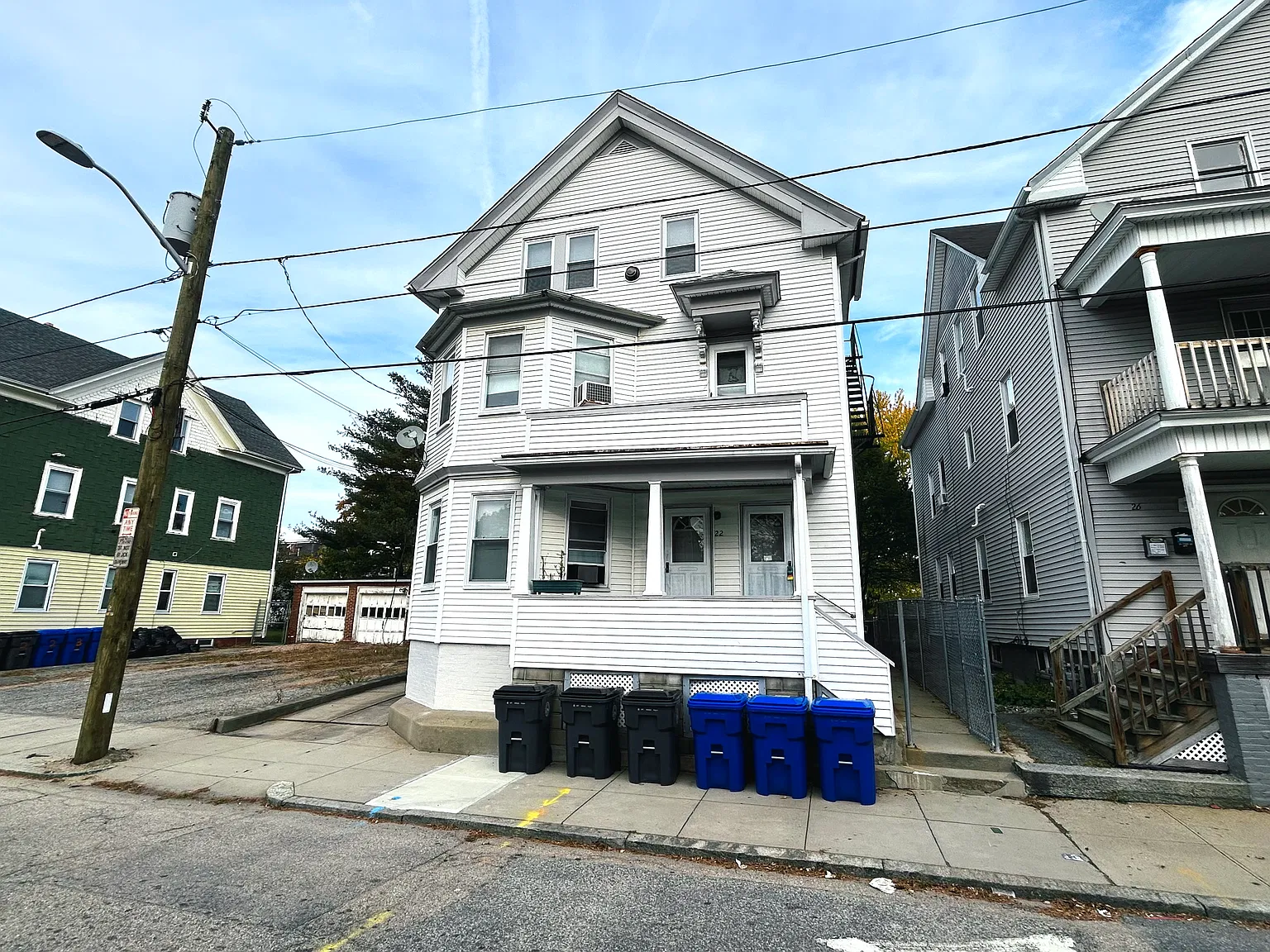 1 bed, 900 sqft, $1,700 — Photo 1