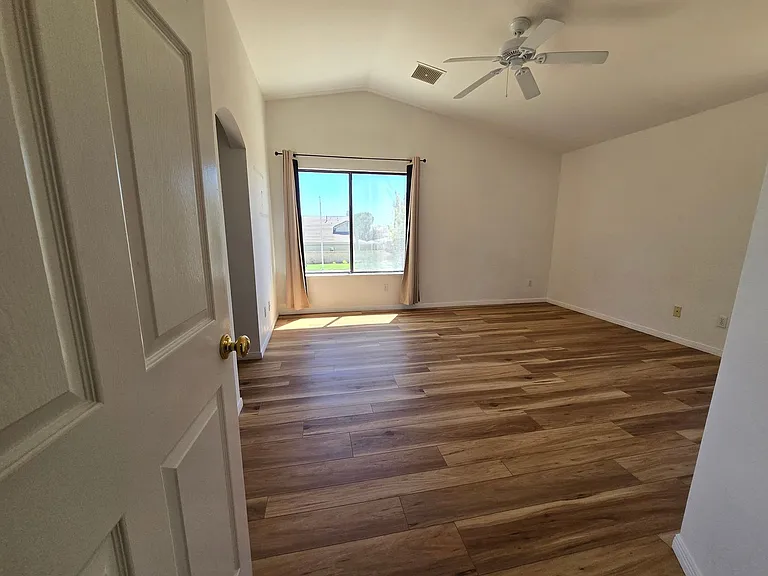 39354 Longhorn Ct — Photo 21