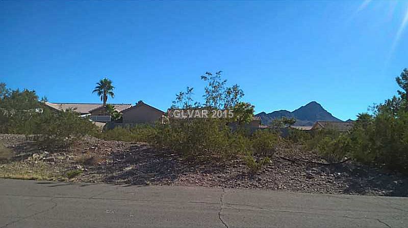 2nd image of 1621 Rocking Horse Dr