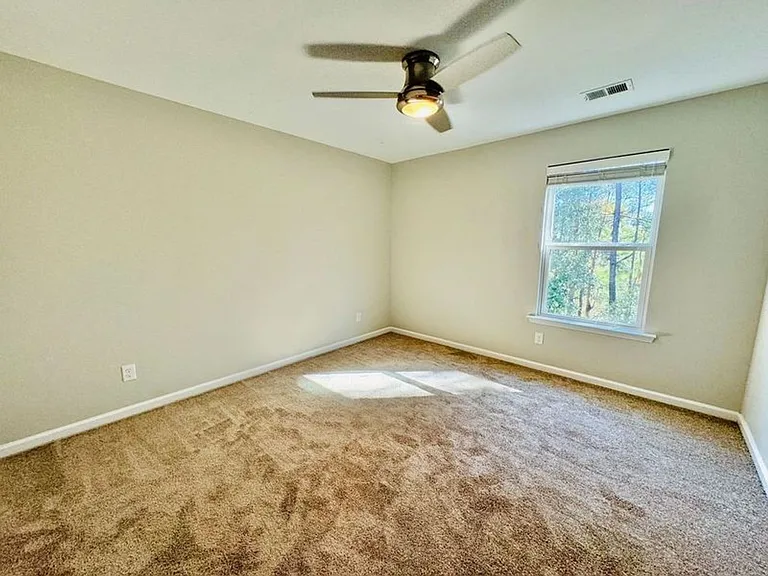 651 Hogan Dr — Photo 14