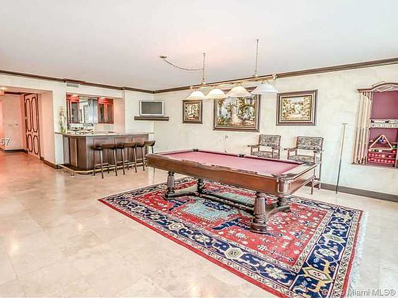 3rd image of 3201 NE 183rd St APT 702