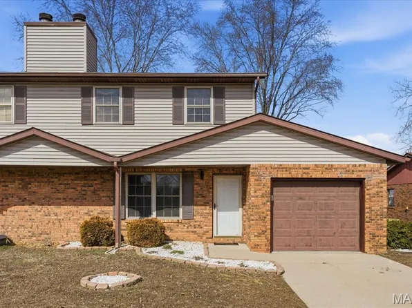 739 Oxen Dr, Belleville, IL 62221