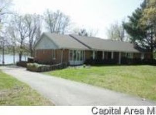 3502 Roosevelt Rd, Taylorville, IL 62568