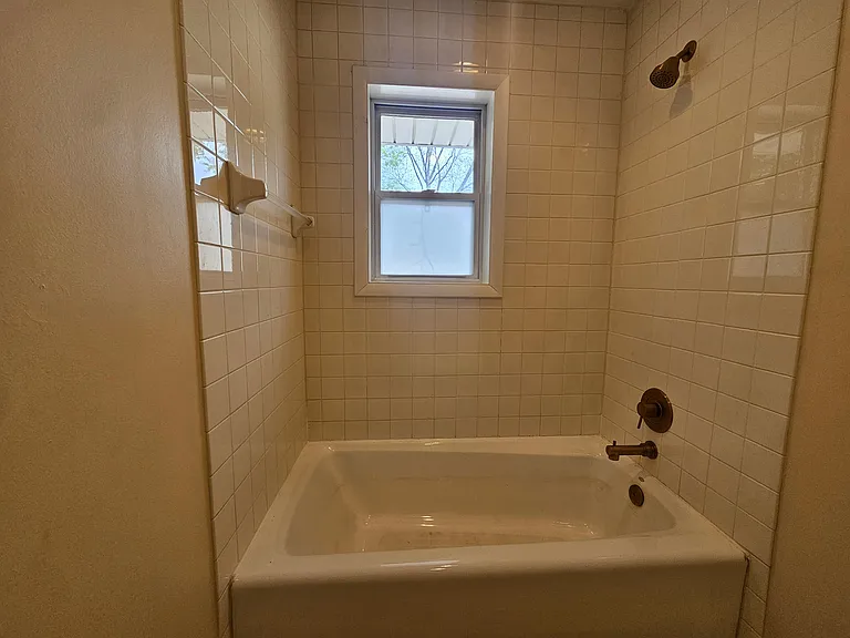 575 Flat Shoals Ave SE #8 — Photo 16