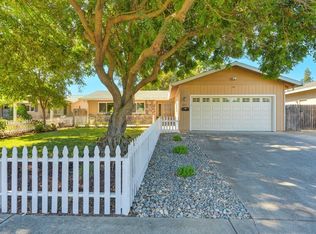 633 Poplar Ln, Woodland, CA 95695