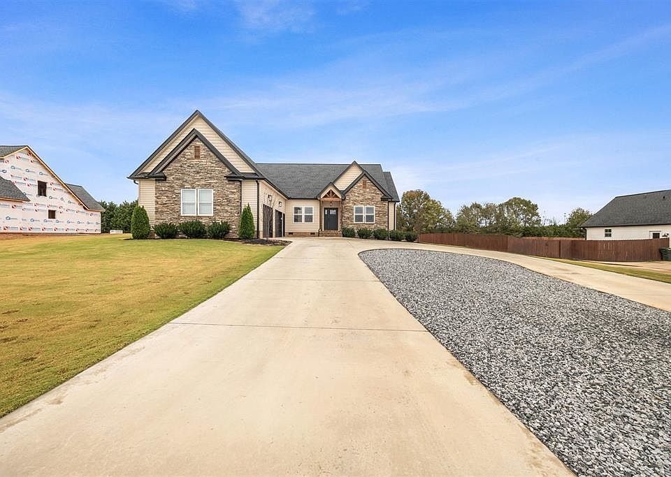 1st image of 351 Terra Plains Dr