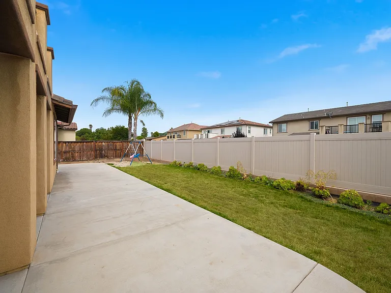 10828 Portofino Ln — Photo 40