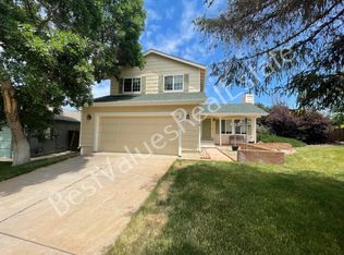 9050 S Hunters Creek St, Highlands Ranch, CO 80126