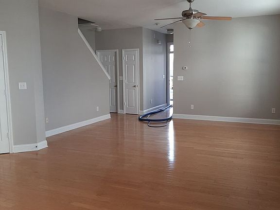 2nd image of 118 Walnut Cove Dr APT F
