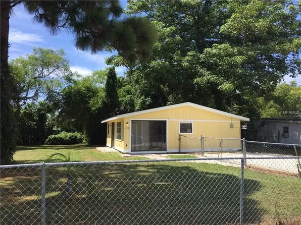 209 Sierra St S, Nokomis, FL 34275