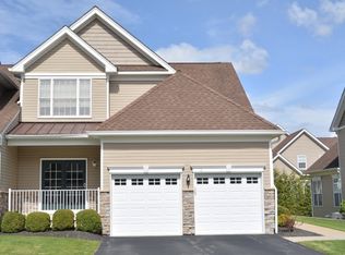 6 Raspberry Ln, Long Valley, NJ 07853