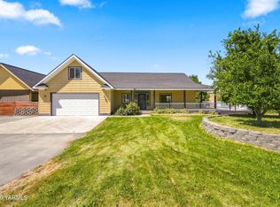 11500 Flintstone Rd, Yakima, WA 98908