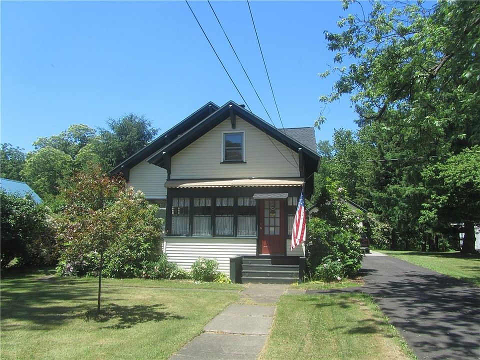 1st image of 275 E Main St
