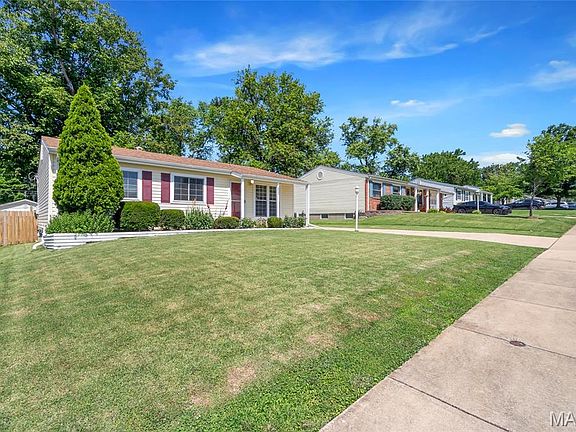4th image of 2823 Laurel View Ln